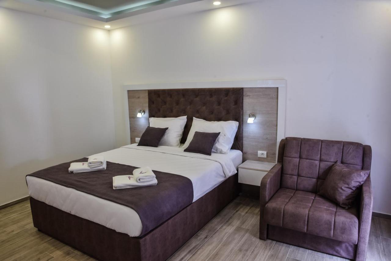 Hotel Heaven Lux Ulcinj Exterior foto